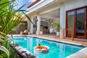 Canggu Bliss - 2BDR with Private Pool, Best Place by walking